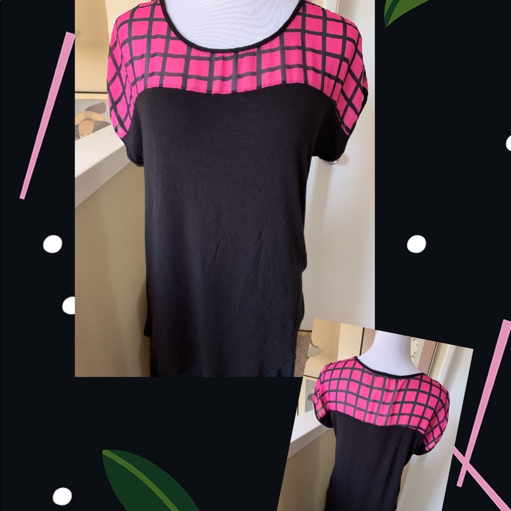 Carol Rose Fuchsia and black Top